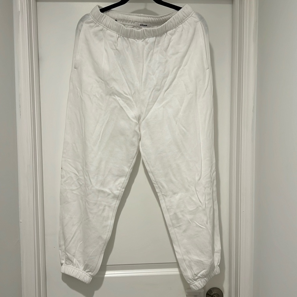 Garage joggers, bright weight, size medium